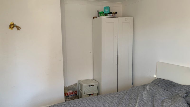 Room Potterne Close in Greater London