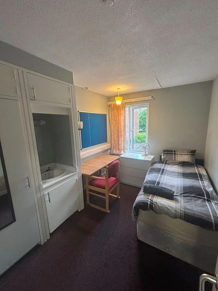 Room Somerleyton Street in Norwich