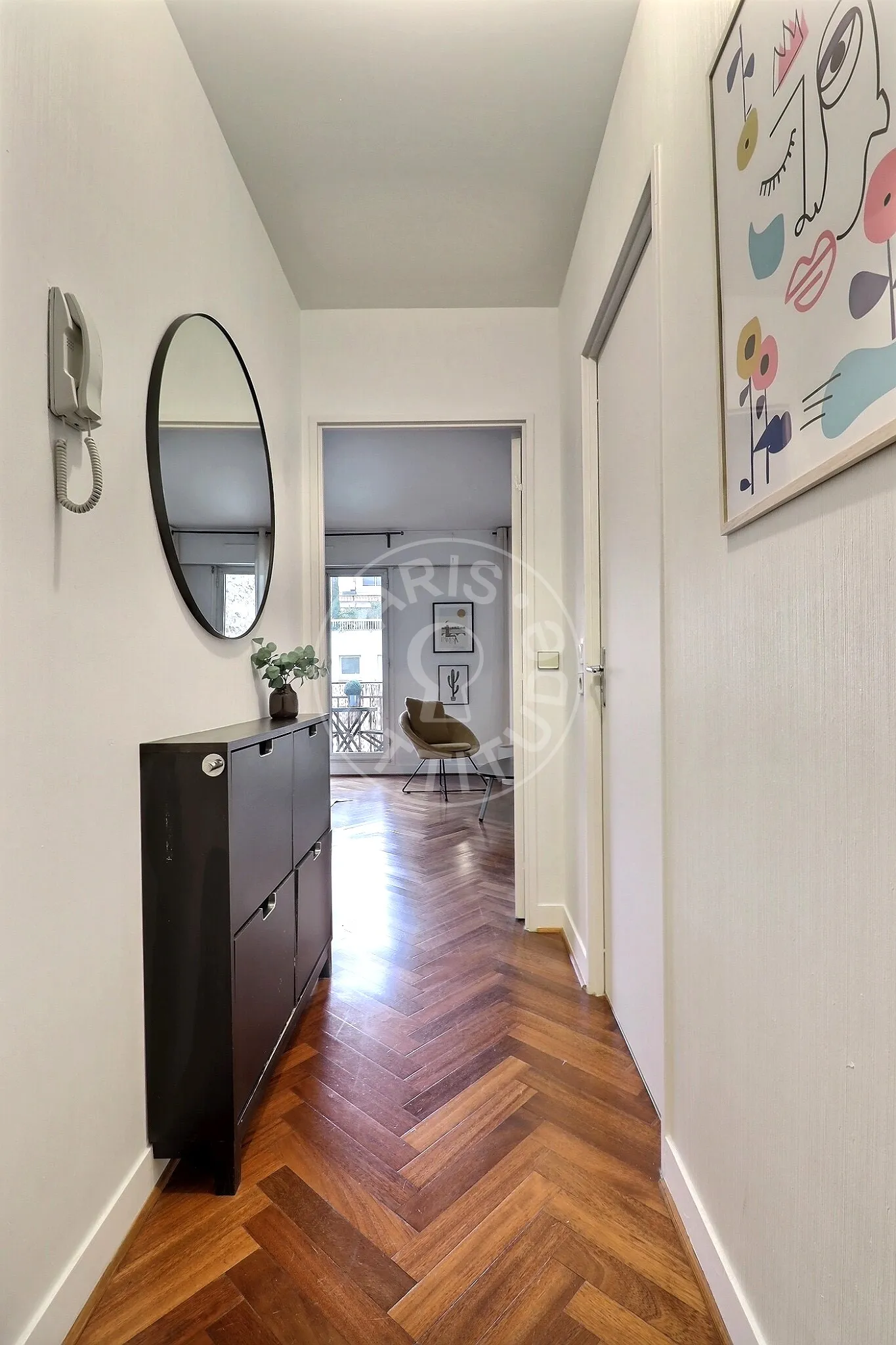 Flat Rue du Général Beuret in Paris
