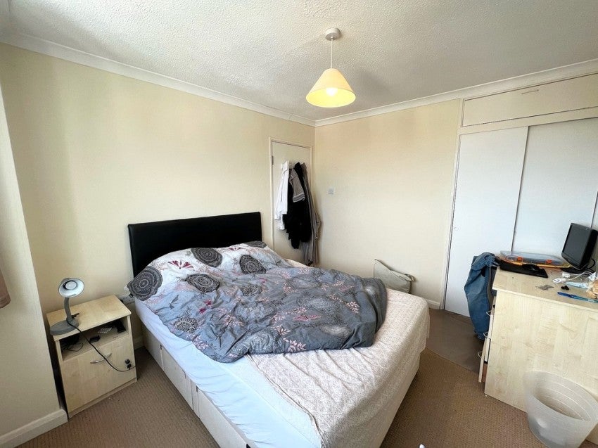 Flat Chivers Close in Portsmouth