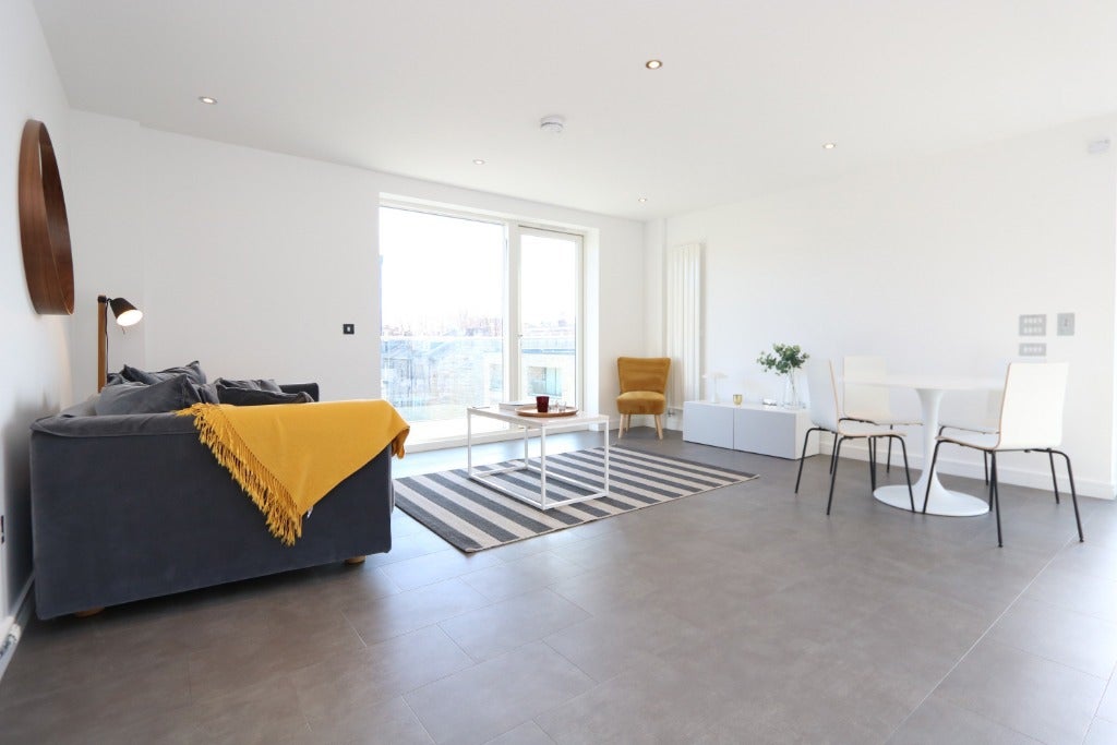 Flat Northpark Terrace in Glasgow