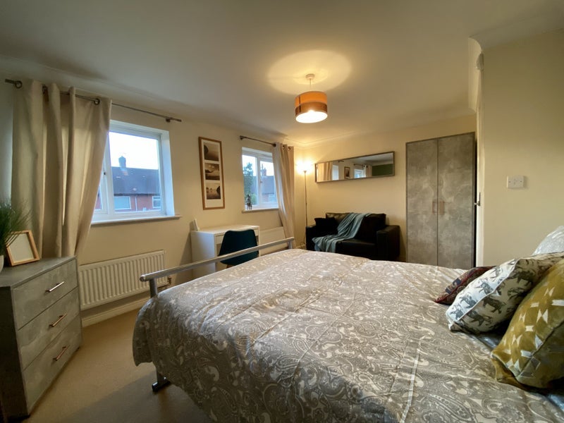 Room Livingston Avenue in Manchester