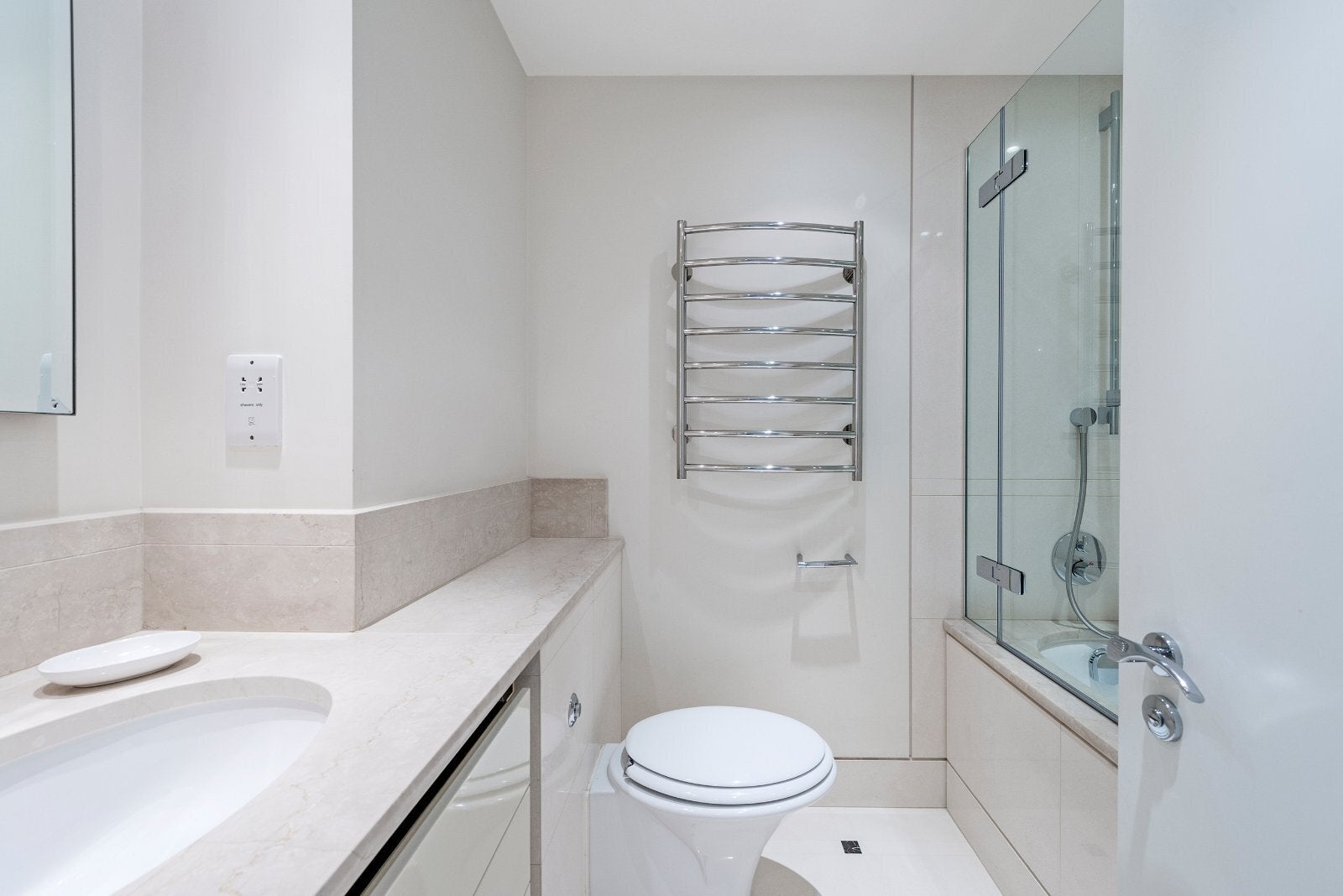 Flat Knightsbridge in City of Westminster