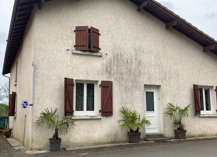 Maison Route du Conte à Donzacq