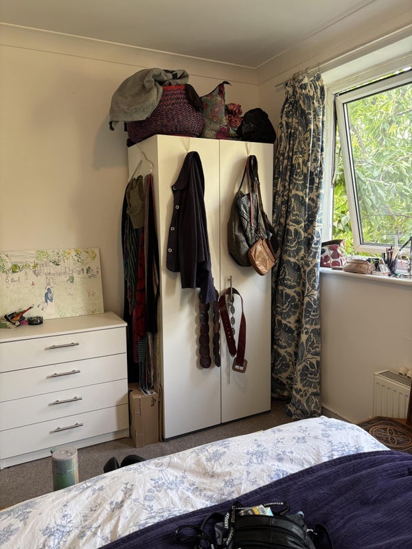 Room Menotti Street in London