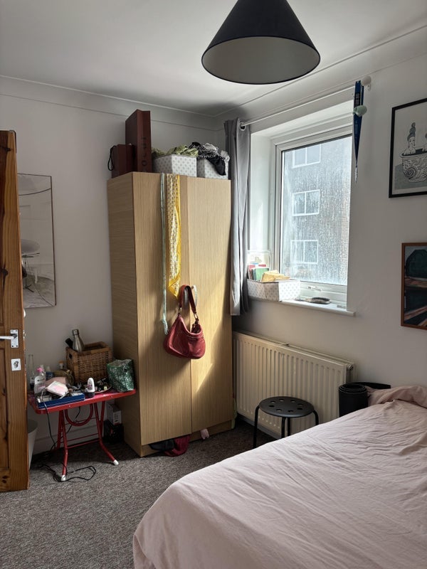 Room Menotti Street in London