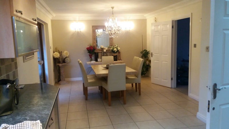 Room Kingswood Close in Hengoed