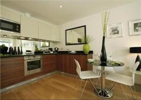 Flat Axe Street in Greater London