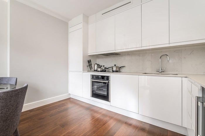Flat King Street in Greater London