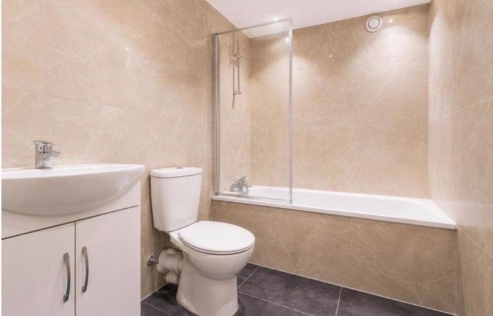 Room Smithy Street in Greater London