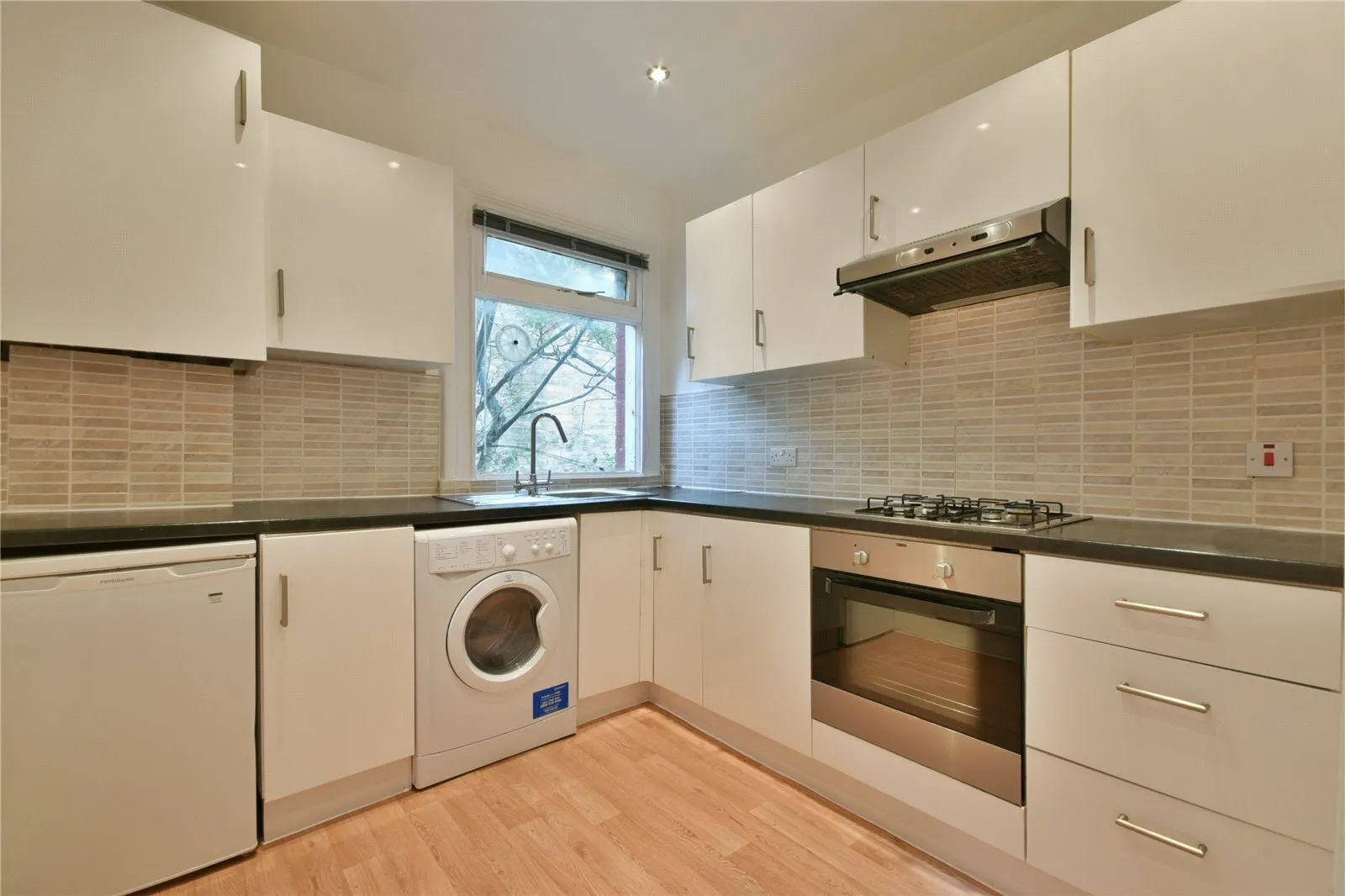 Flat Riffel Road in Greater London