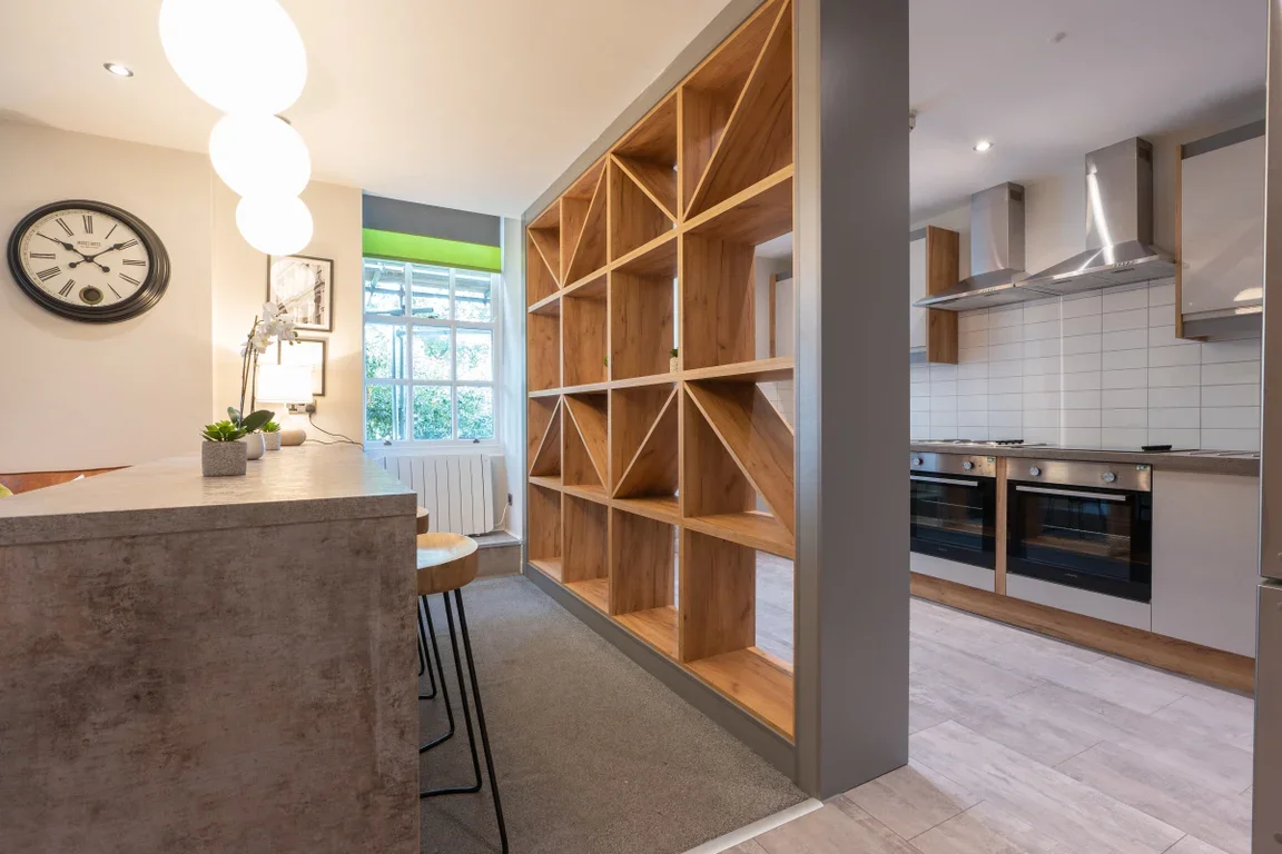 Flat Eskdale Terrace in Newcastle upon Tyne