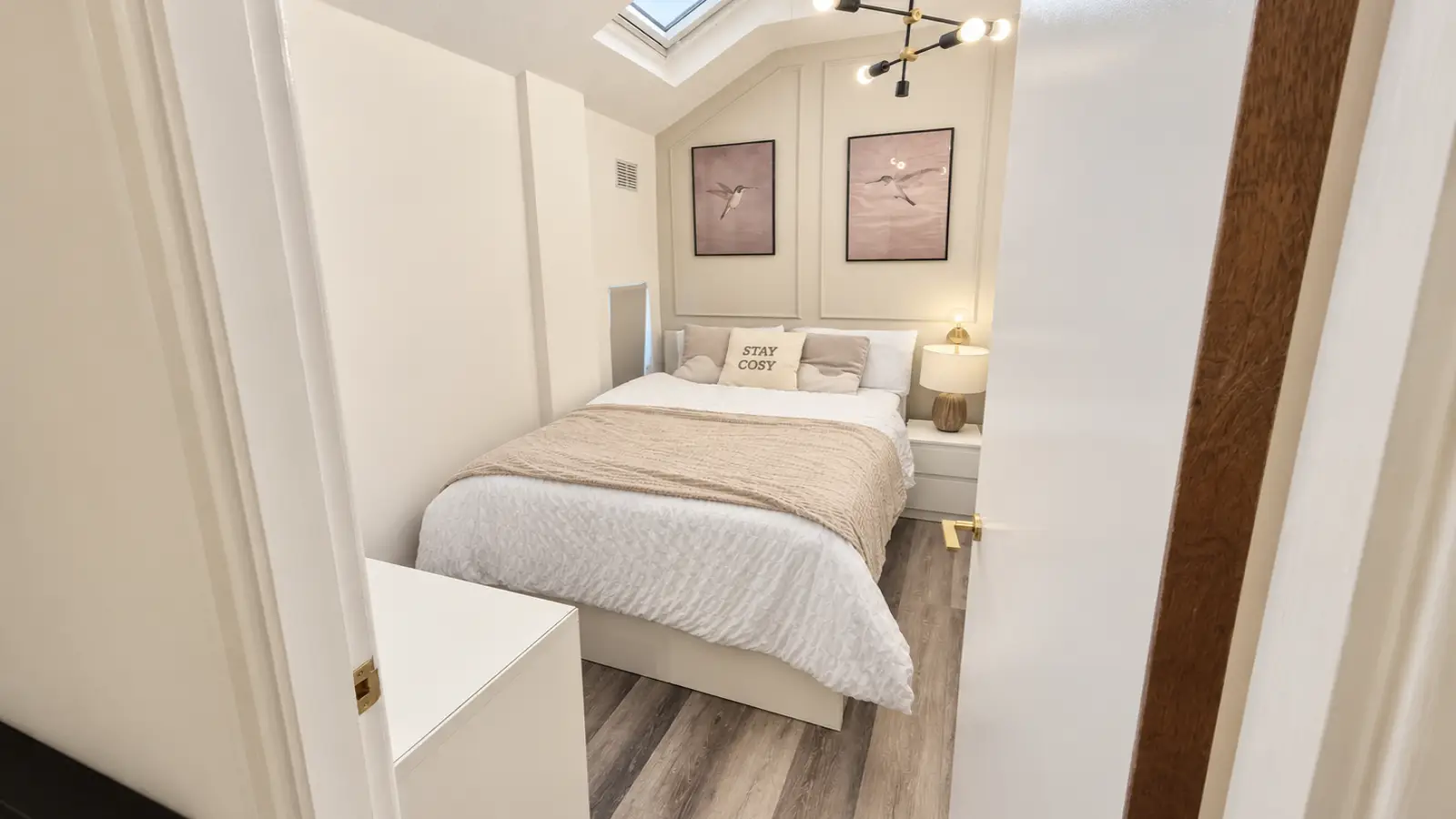 Flat Wynnstay Grove in Manchester