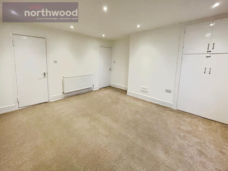 Flat Belmont Road in Wallasey