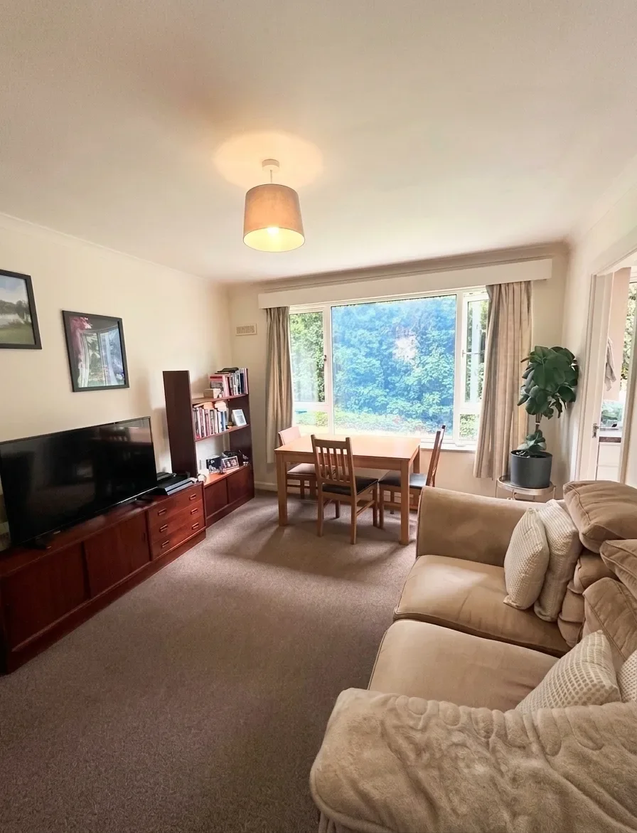 Flat Fairfield Close in Greater London