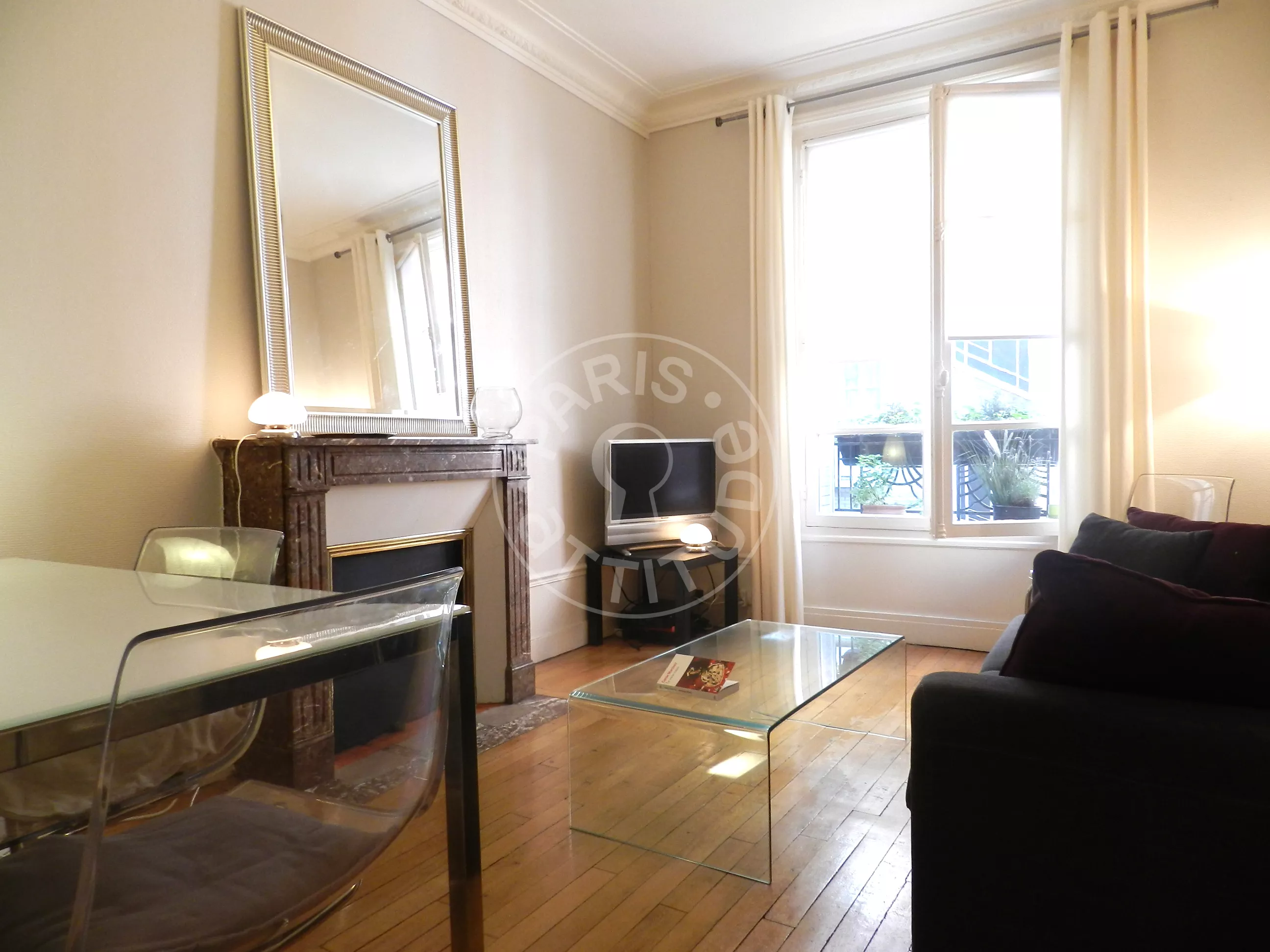 Appartement Rue Jobbé-Duval à Paris