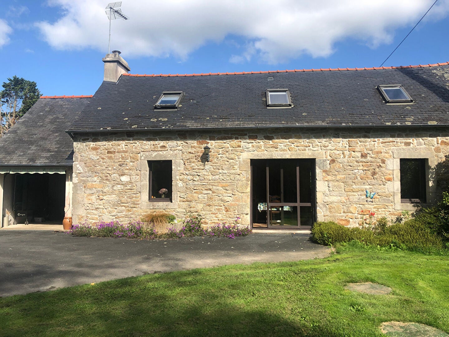 Maison Route de Guengat à Plogonnec