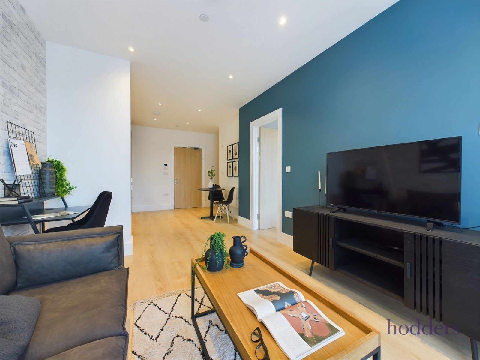 Flat Pyrcroft Road in Borough of Runnymede