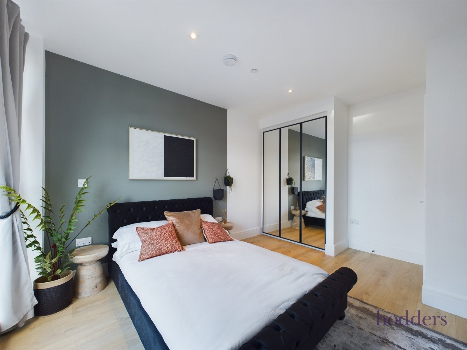 Flat Pyrcroft Road in Borough of Runnymede