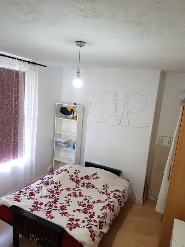 Room Haydn Road in Nottingham