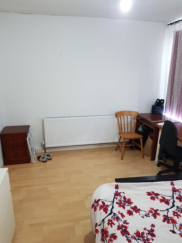 Room Haydn Road in Nottingham
