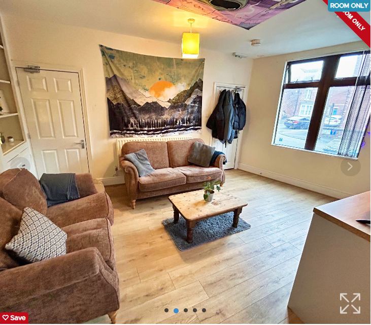 Room Stalker Lees Road in Sheffield