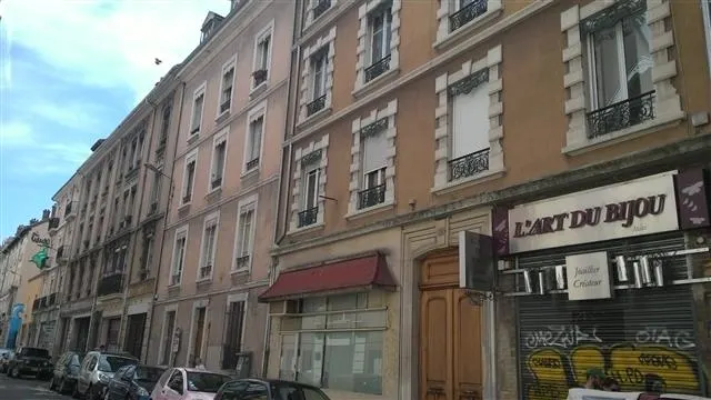 Appartement Rue Génissieu à Grenoble