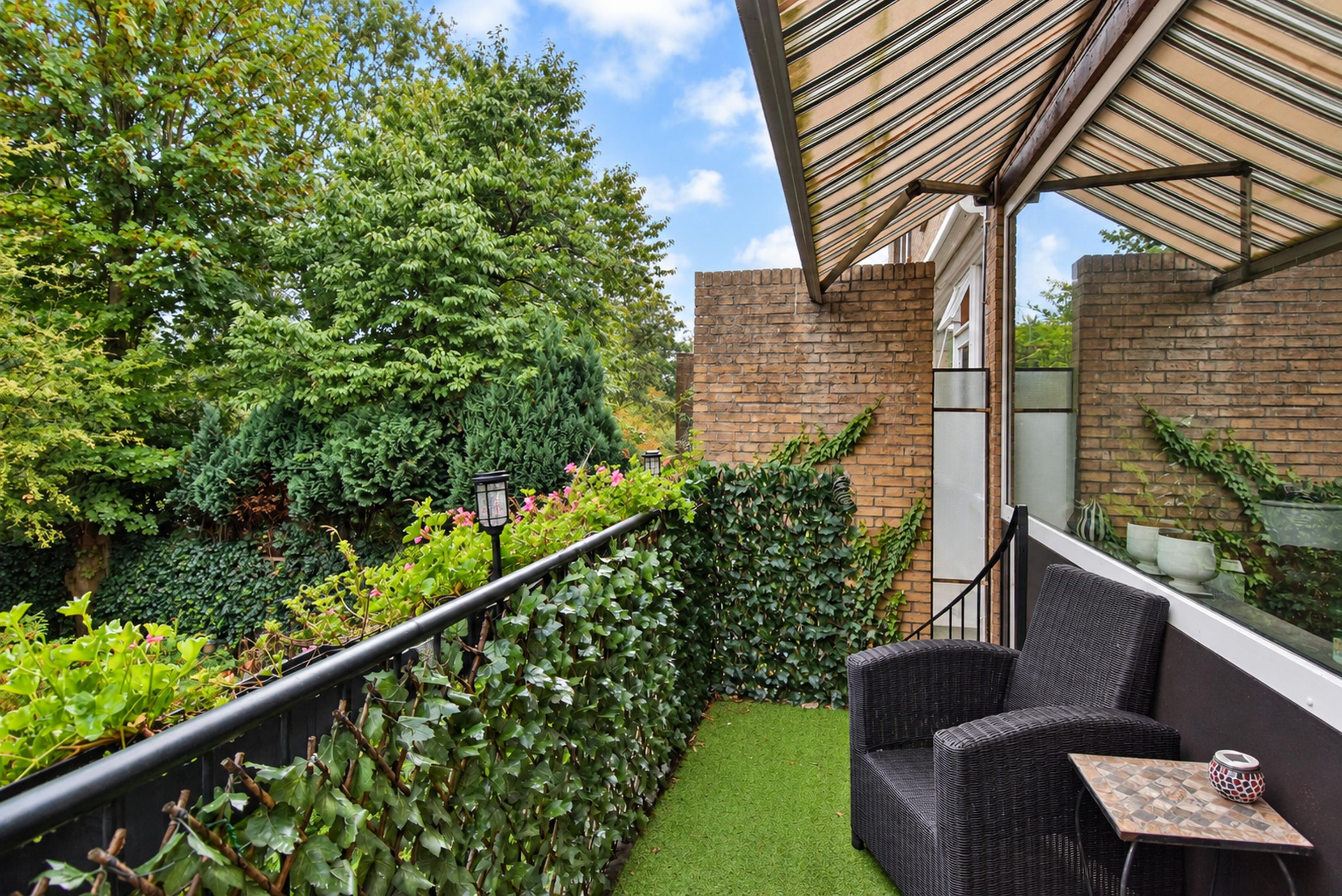 Tussenwoning te koop: Patrijslaan 49, Leidschendam