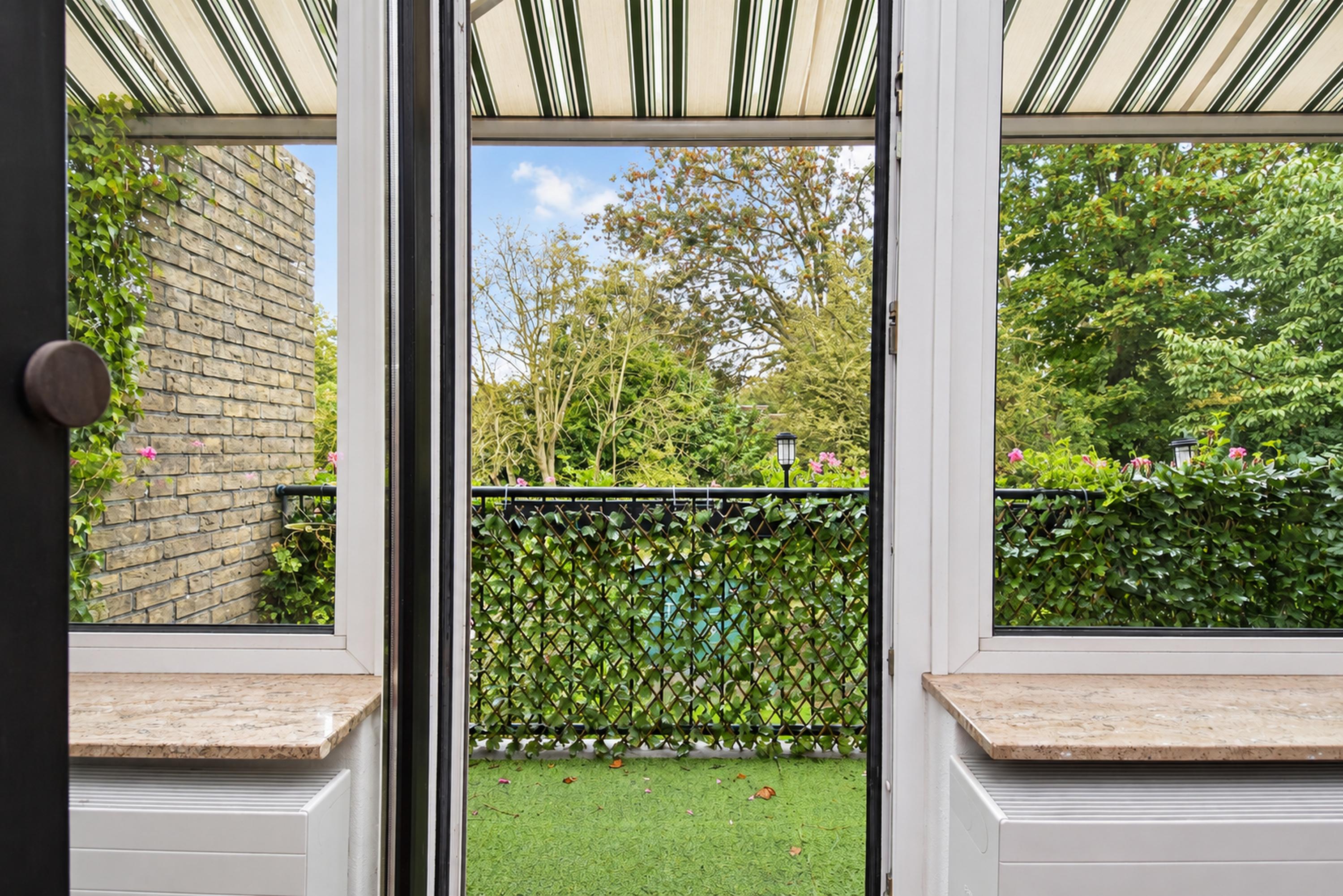 Tussenwoning te koop: Patrijslaan 49, Leidschendam