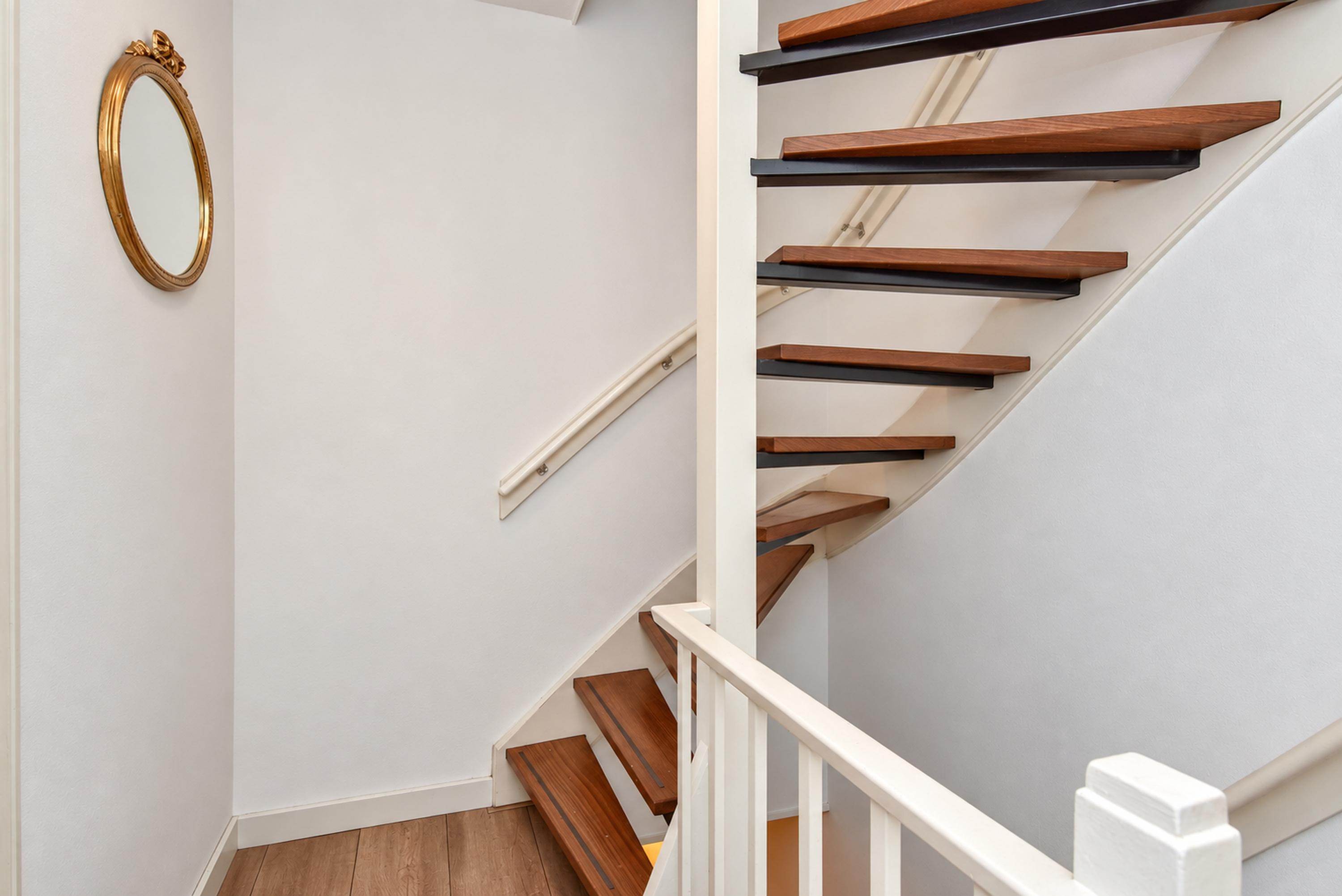 Tussenwoning te koop: Patrijslaan 49, Leidschendam