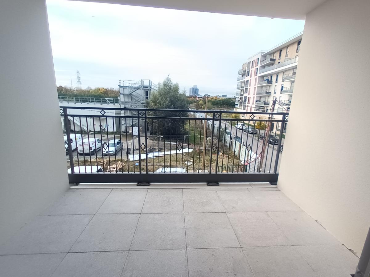 Flat Rue des Pousse-Cailloux in Pontoise