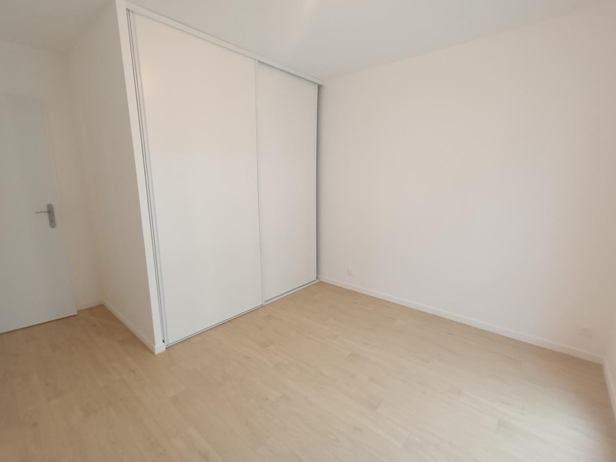 Flat Rue des Pousse-Cailloux in Pontoise
