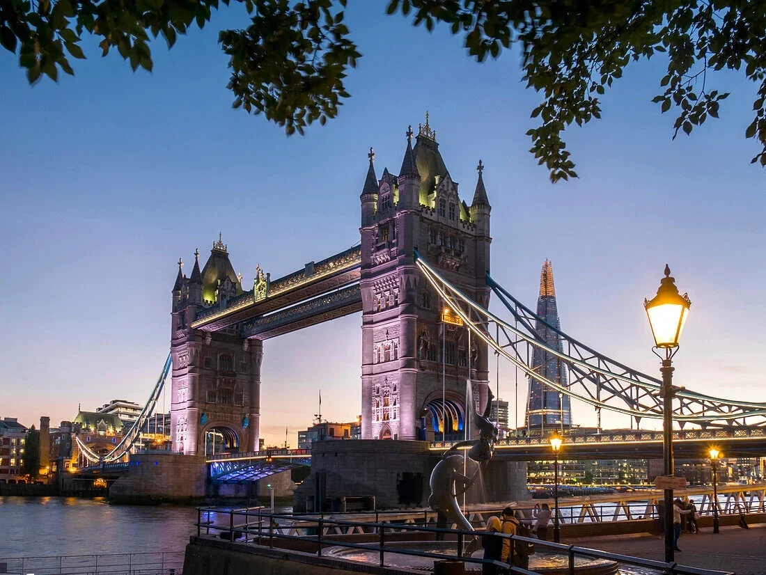 House Redcastle Close in Greater London