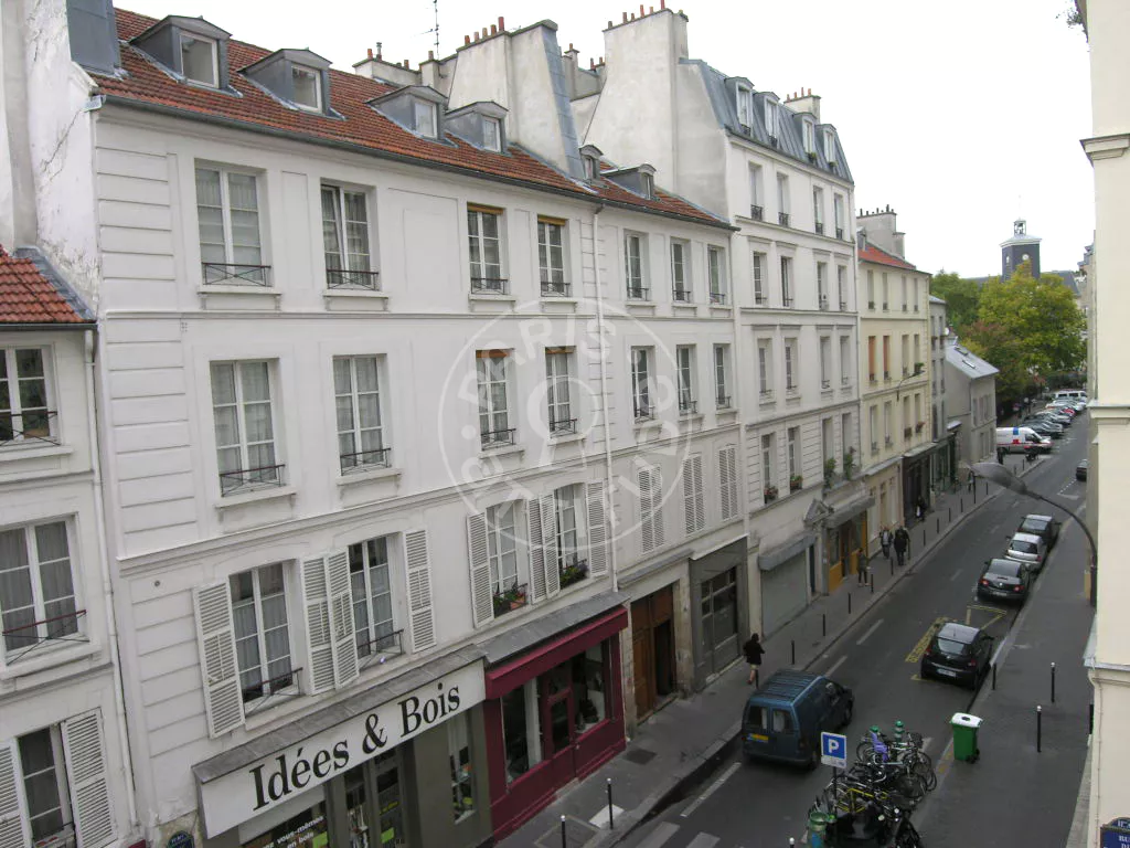 Appartement Rue Saint-Bernard à Paris