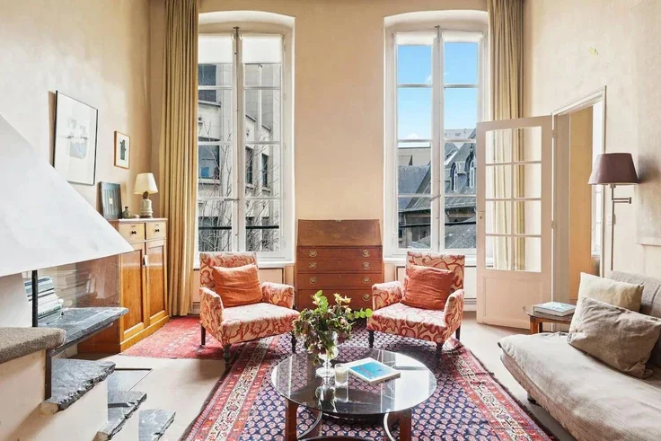 Appartement Rue des Saints-Pères à Paris