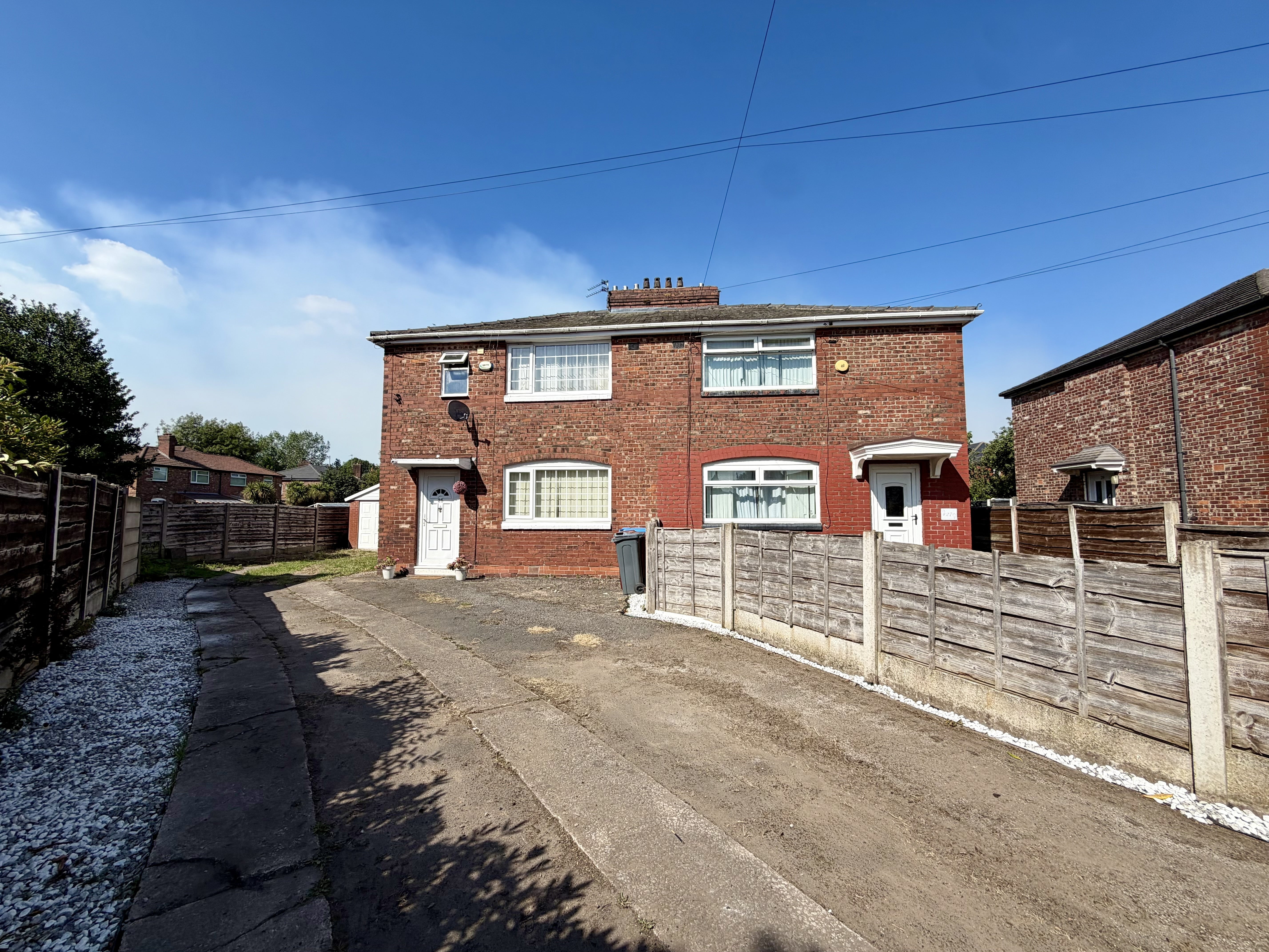 House Minehead Avenue in Manchester
