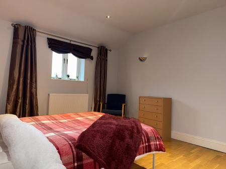 Room Akeman Street in South Cambridgeshire