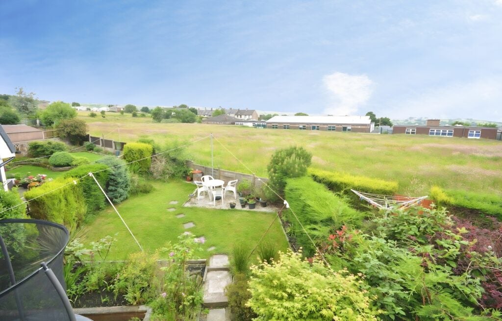 House Highfield Close in Hyndburn