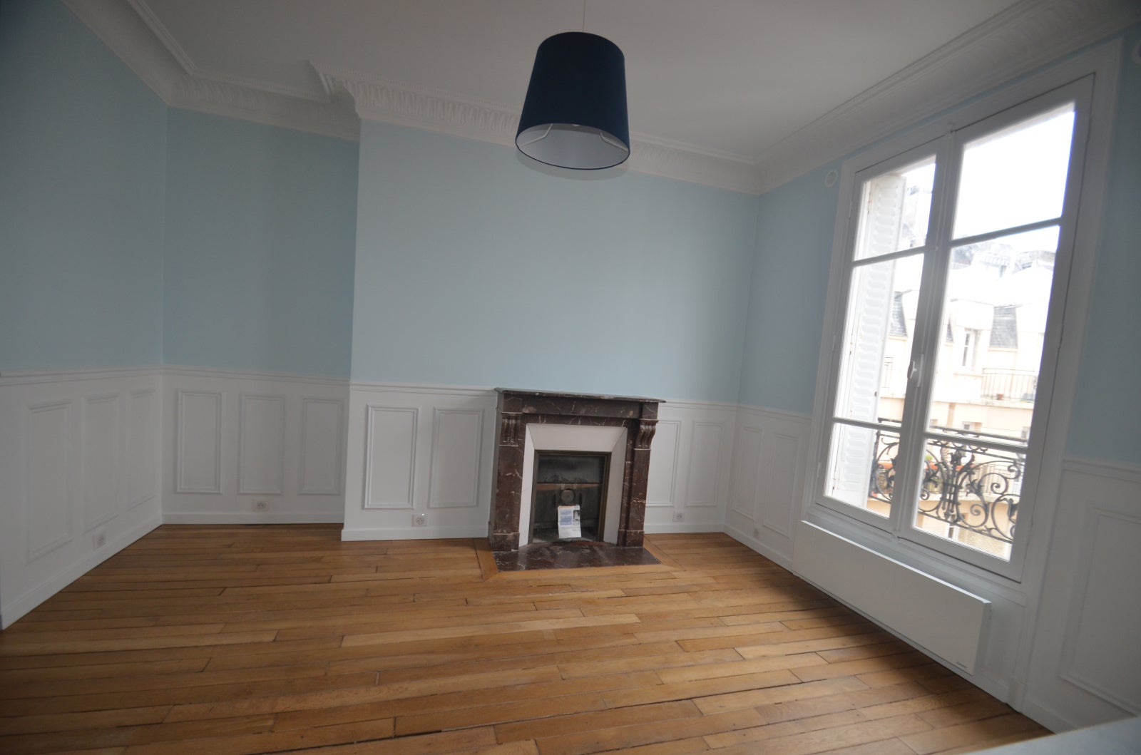 Flat Rue d'Orsel in Paris