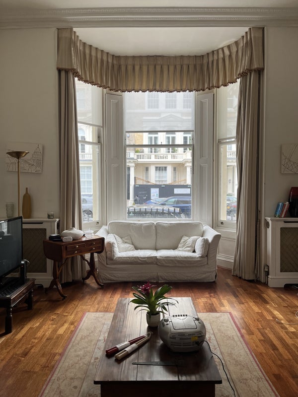 Room Elvaston Mews in Greater London
