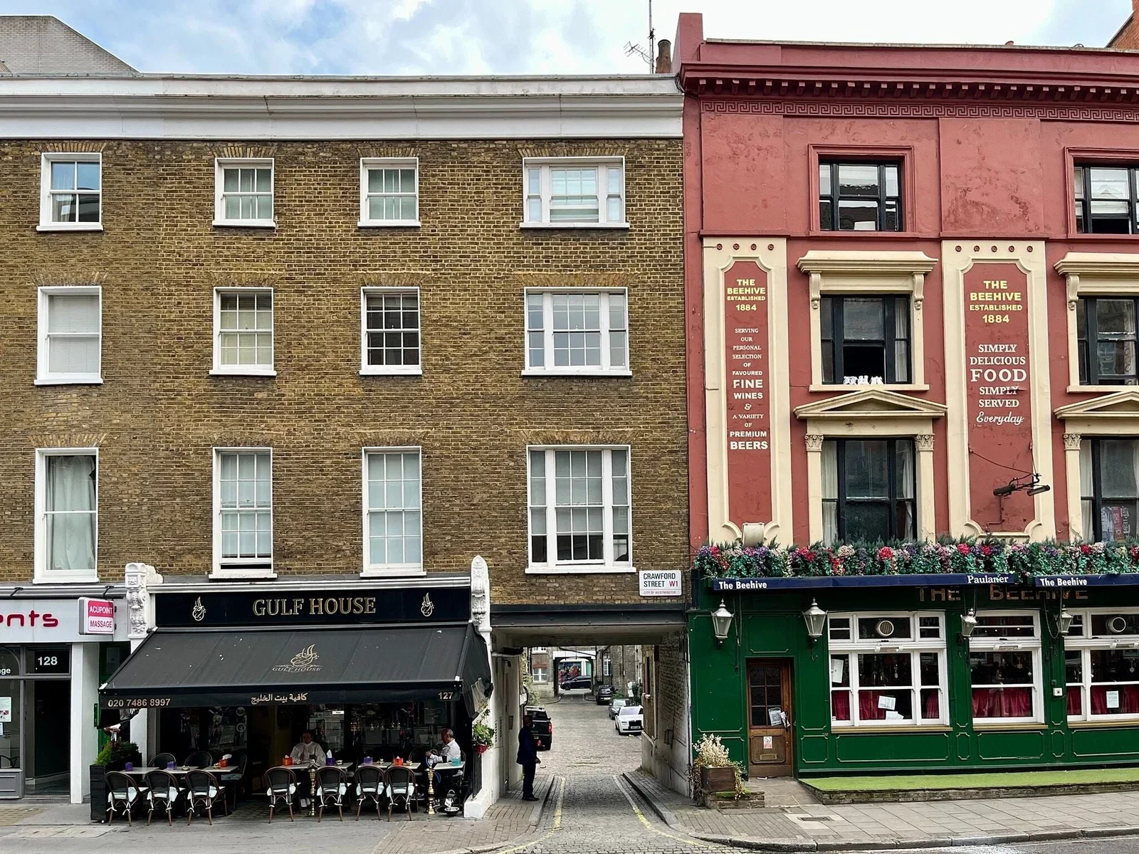 Flat Montagu Row in City of Westminster