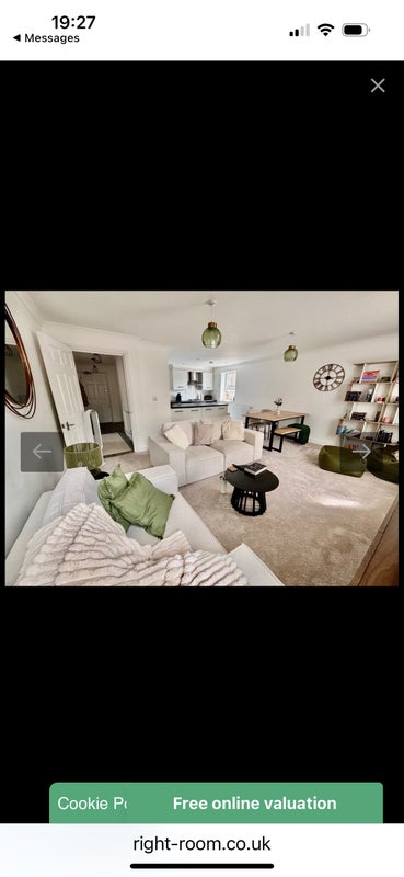 Room Grosvenor Road in Greater London