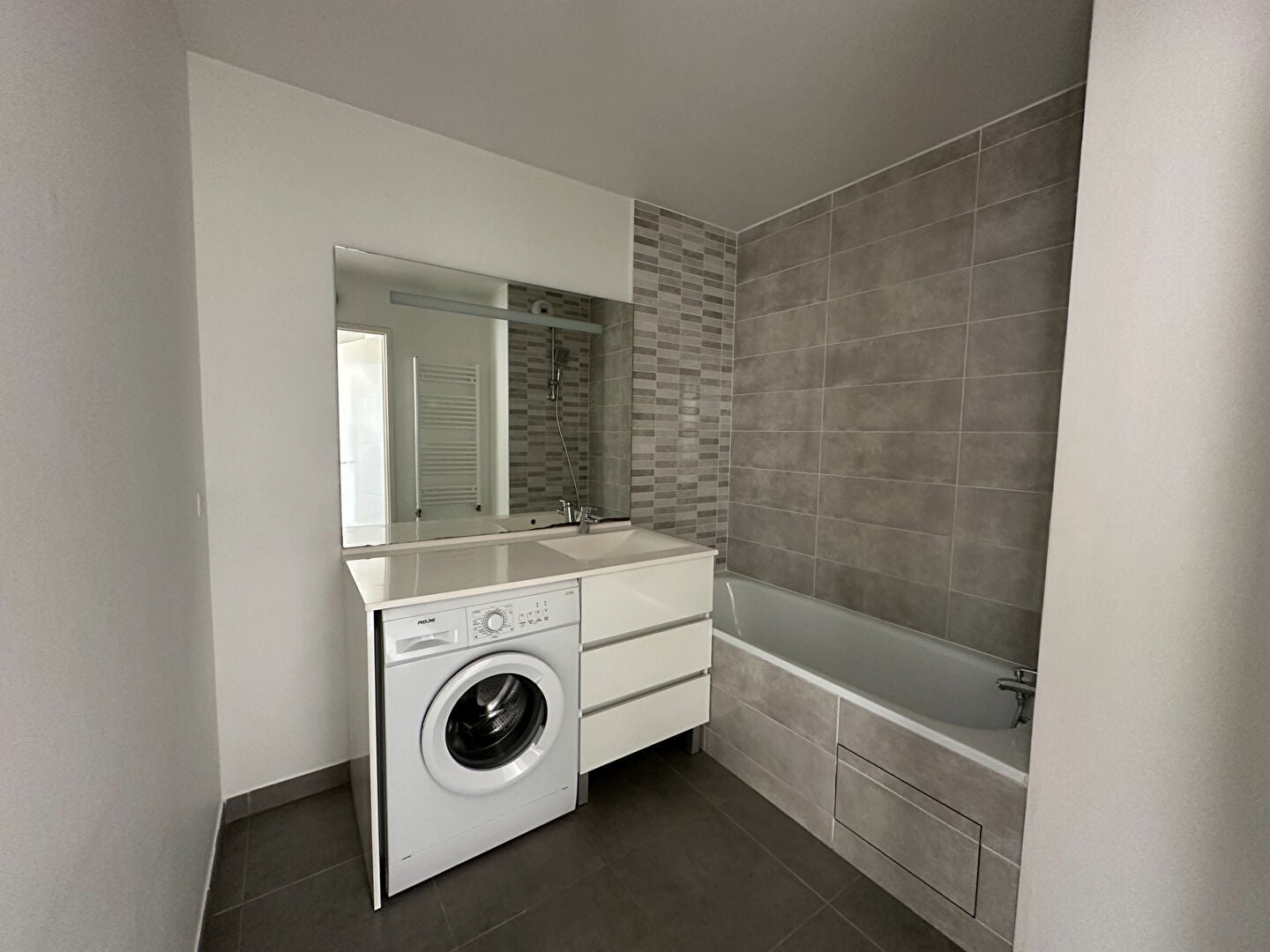 Flat Rue de Paris in Cesson