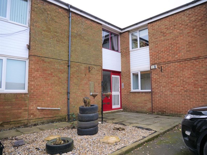 Flat Conifer Close in Redcar