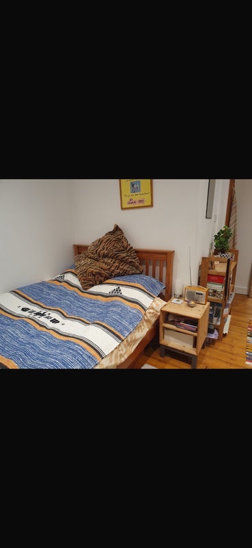 Room Grosvenor Park Road in Greater London