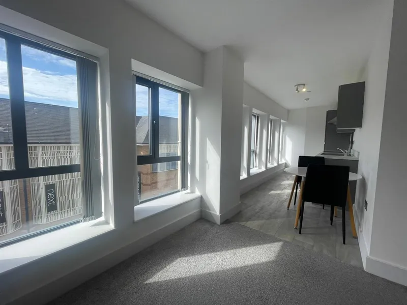Flat Grange Road in Birkenhead