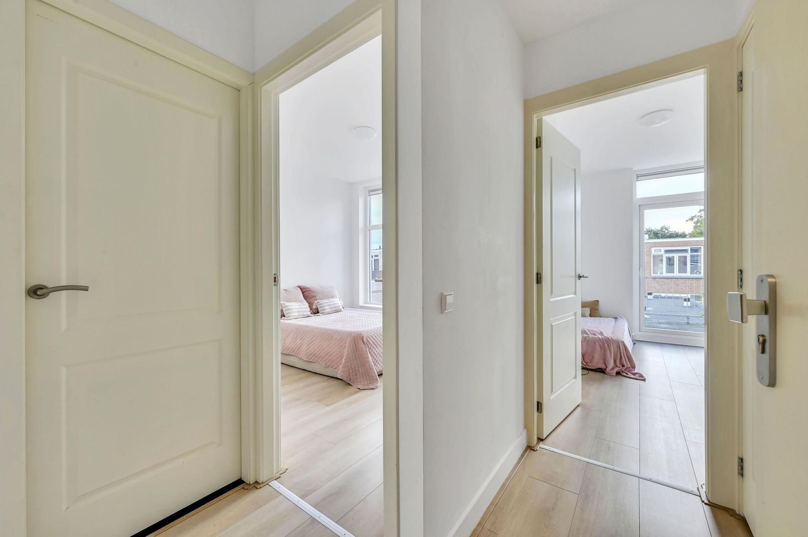 Appartement te koop: Rijswijkseweg 211A, 'S-Gravenhage