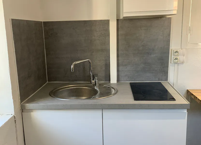Appartement Rue Pierre Semard à Nîmes