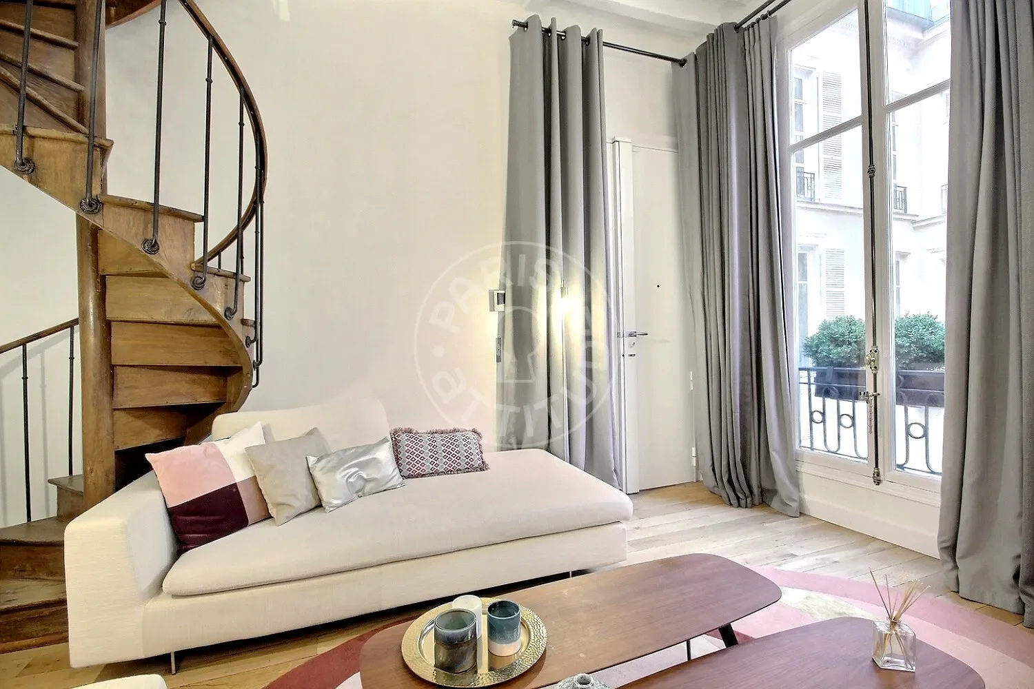 Flat Rue Jacob in Paris