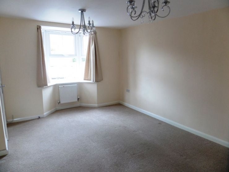 Flat Laburnum Grove in Shrewsbury